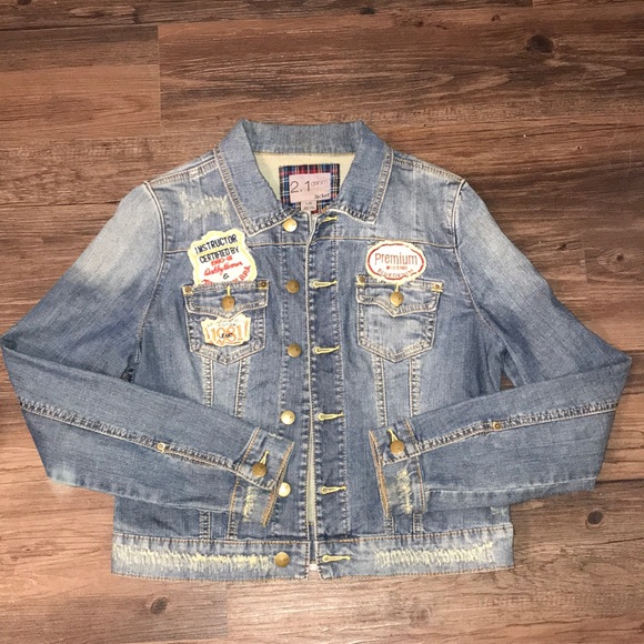 Forever 21 Jackets & Blazers - ⭐️NWOT Blue Jean jacket